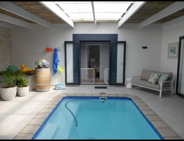 4 BEDROOM HOUSE FOR SALE IN BRITANNIA BAY